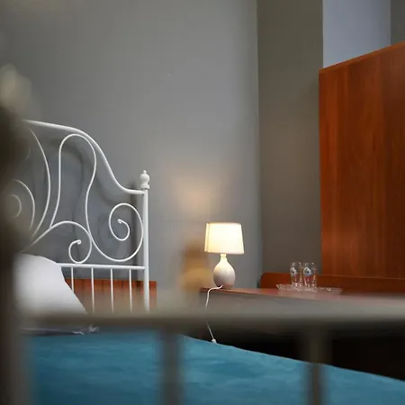 Gosciniec Czarci Mlyn Couette-café Będzin
