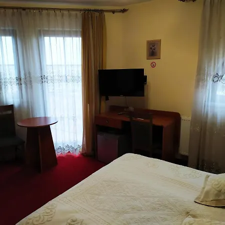 Gosciniec Czarci Mlyn 住宿加早餐酒店