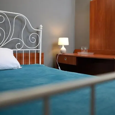 Bed & Breakfast Gosciniec Czarci Mlyn 3*