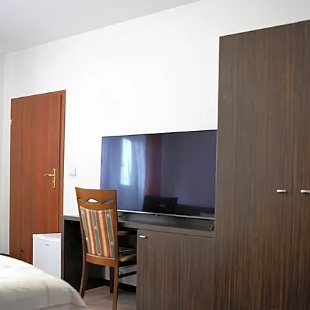 Gosciniec Czarci Mlyn 3*