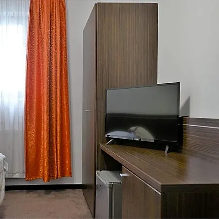 Bed & Breakfast Gosciniec Czarci Mlyn Będzin