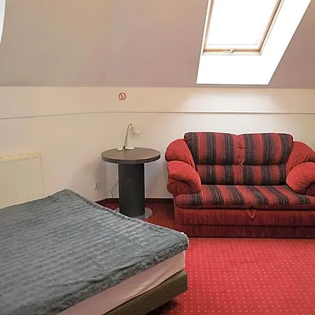Bed & Breakfast Gosciniec Czarci Mlyn Będzin