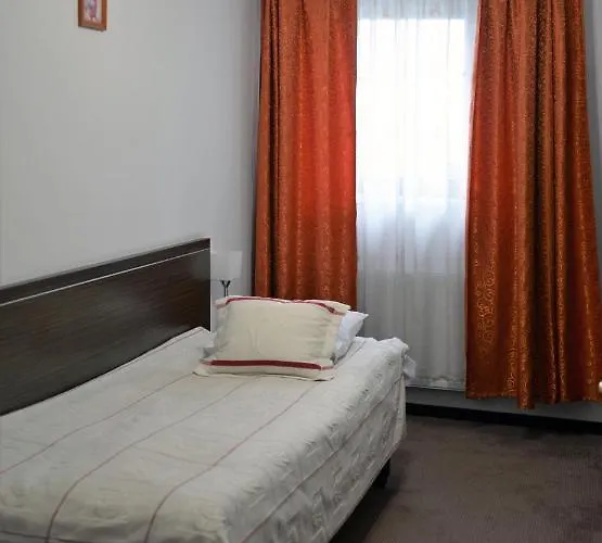 Gosciniec Czarci Mlyn 3*