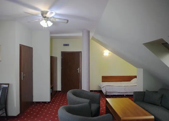 Gosciniec Czarci Mlyn Bed & Breakfast 3*